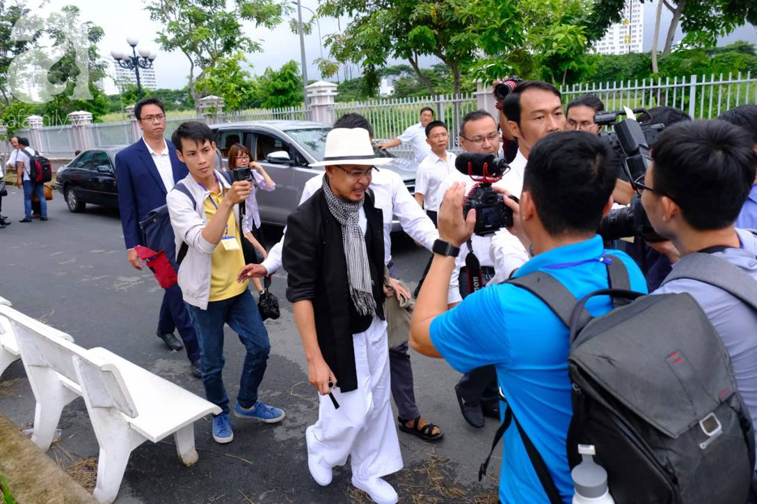 NÓNG: Bà Thảo vắng mặt trong phiên tòa ly hôn nghìn tỷ, ông Vũ cho biết không muốn nhắc đến chuyện gia đình-4