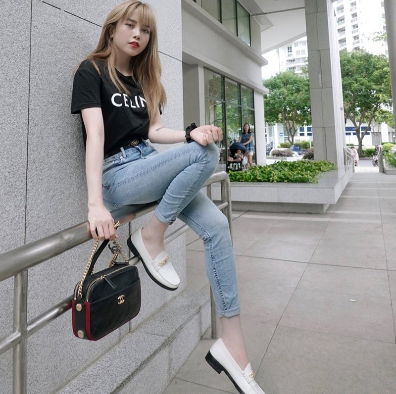Huyền Baby đi tới đâu cũng khoe street style sang chảnh - Sam hóa nàng thơ điệu đà hết phần thiên hạ-8