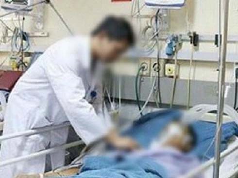 Xác minh thông tin 4 trẻ nhập viện nghi do sốc ma túy khi uống sữa từ người lạ đưa
