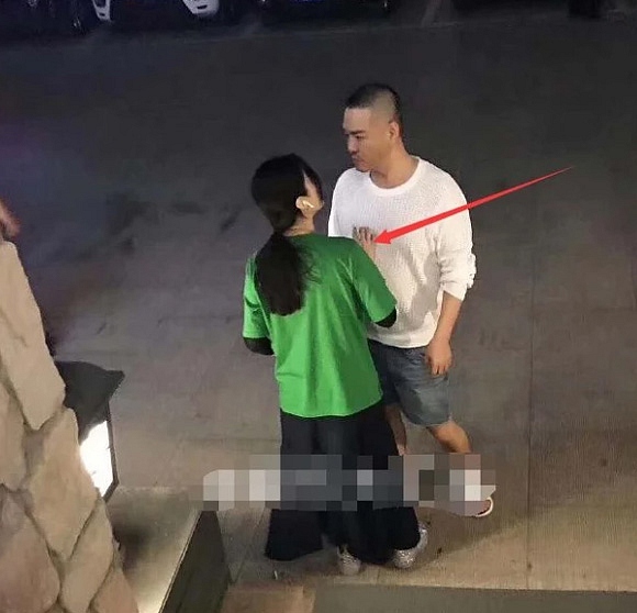 Vắng Lý Thần, sinh nhật tuổi 38 của Phạm Băng Băng vẫn ngập tràn đồ hiệu-15