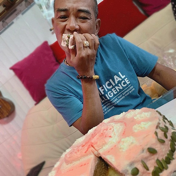 Sinh nhật ba, Phương Mỹ Chi tự làm bánh gato và còn nhắn nhủ điều này-5