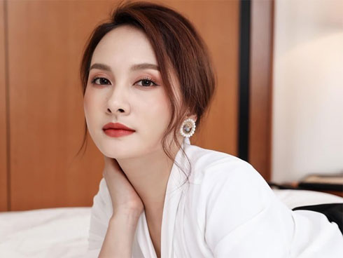 Giật mình trước gu thời trang của Bảo Thanh cách đây 10 năm, hiện tại như hoàn toàn lột xác”-13