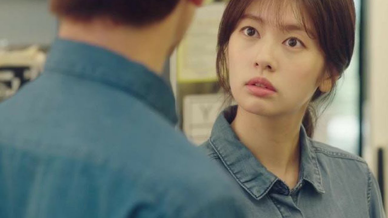 Bất ngờ khi nhìn mặt cô dâu trong đám cưới đồng nghiệp, tôi chỉ nói một câu cũng đủ khiến cô ta hoảng sợ-1