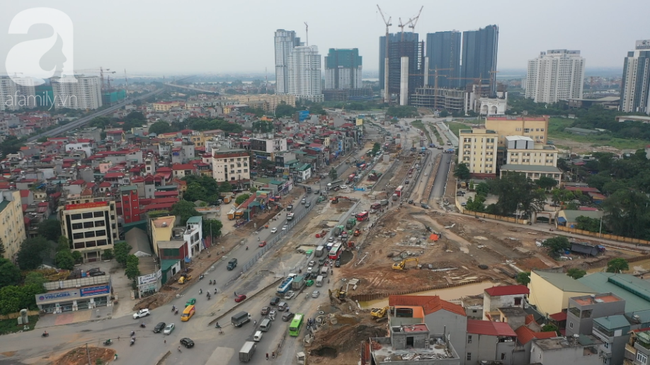 CẢNH BÁO: Chất lượng không khí ở Hà Nội đang ở mức rất xấu, người dân đối mặt với bụi dày đặc khi ra đường-2