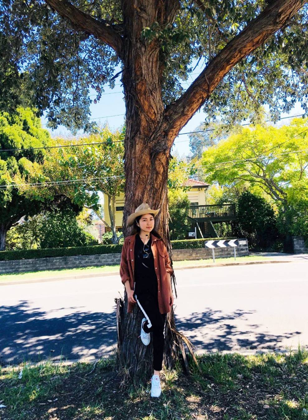 Nữ giáo viên tương lai gây sốt trên mạng bởi loạt hình siêu xinh, tìm hiểu kỹ hoá ra là diễn viên gắn bó với tuổi thơ của hàng triệu người-11