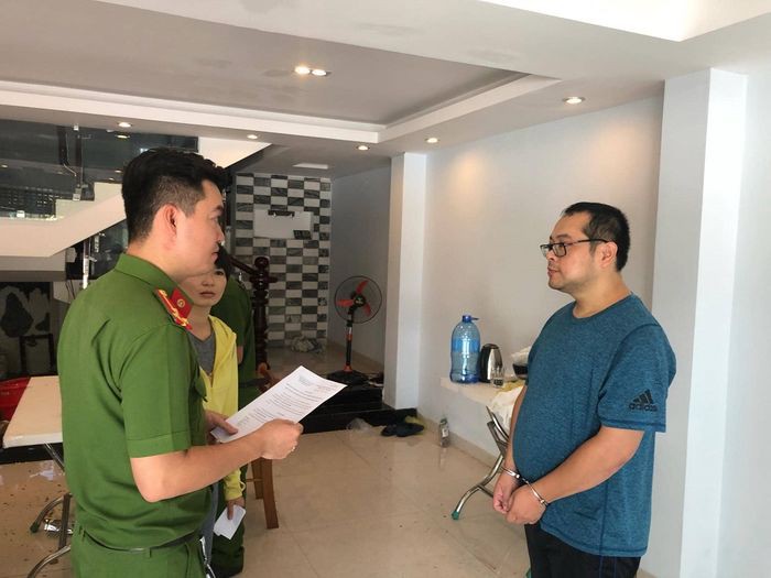 Nữ phiên dịch dụ gái trẻ đóng phim đồi trụy khai gì?-2