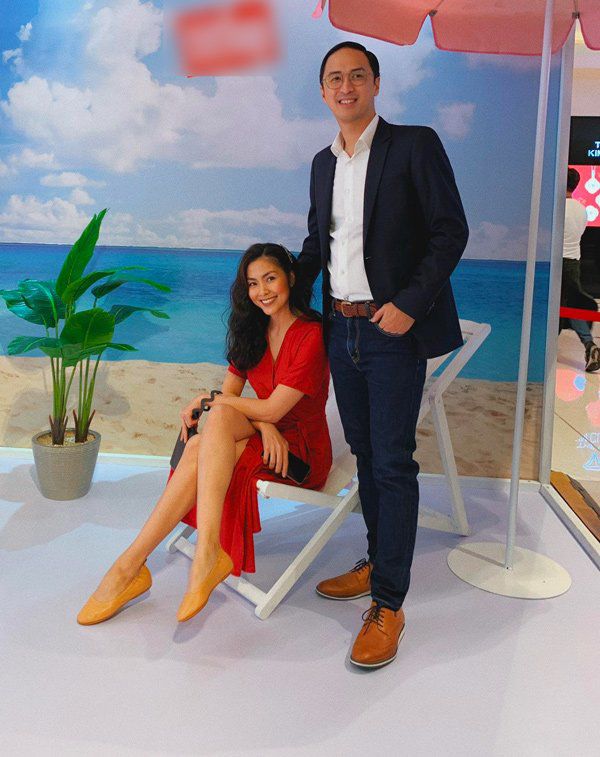 Trước tin đồn hôn nhân rạn nứt, Tăng Thanh Hà và chồng luôn ăn mặc tinh tế và đồng điệu-15