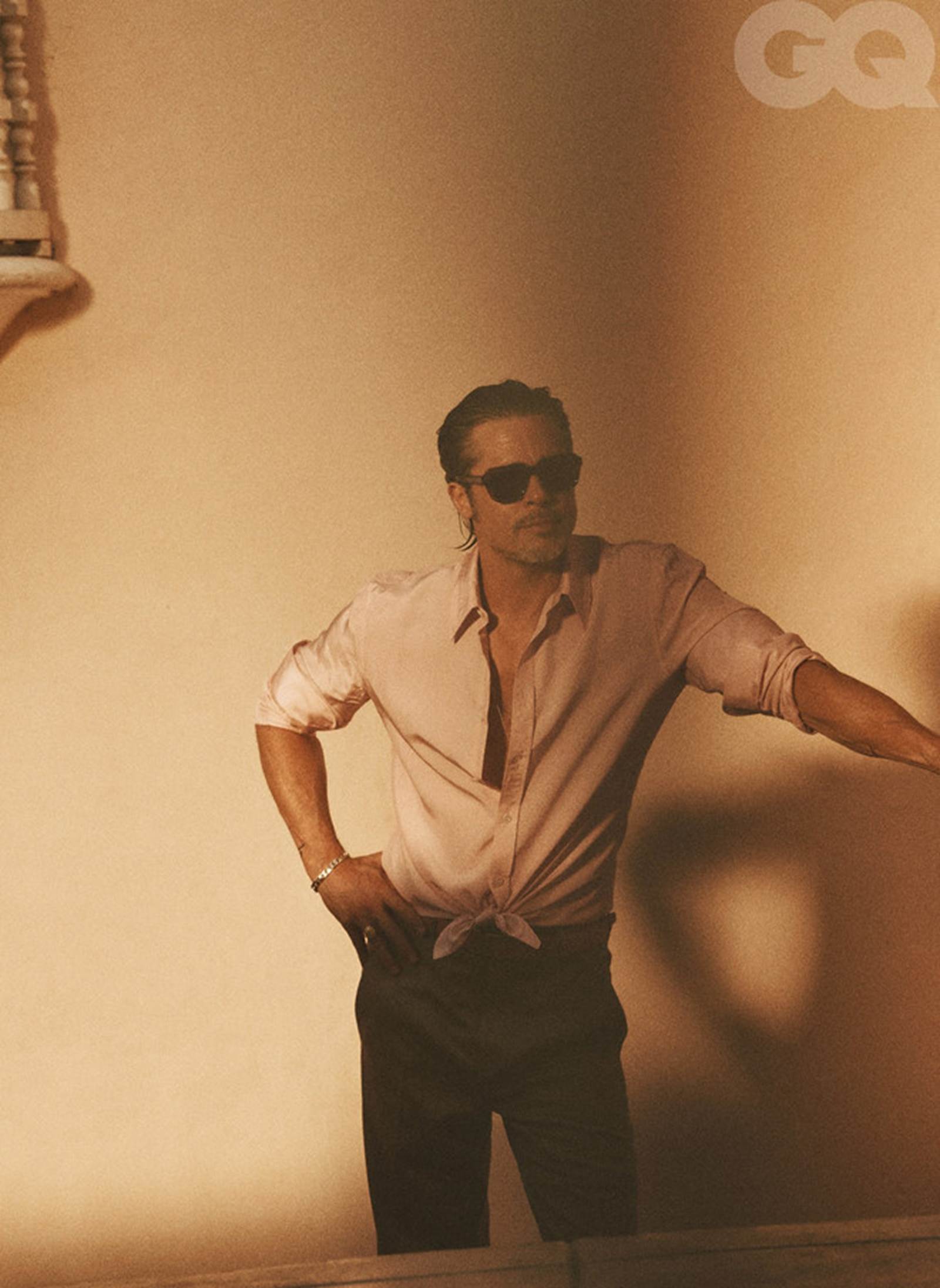 Vẻ phong trần của tài tử Brad Pitt ở tuổi 56-10