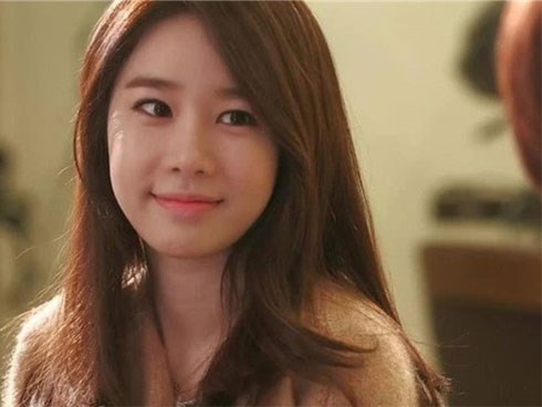 Bước chân ra khỏi tòa, vợ cười tươi như hoa, còn tôi bật khóc khi nhớ về 2 lần cô ấy nói muốn ly hôn