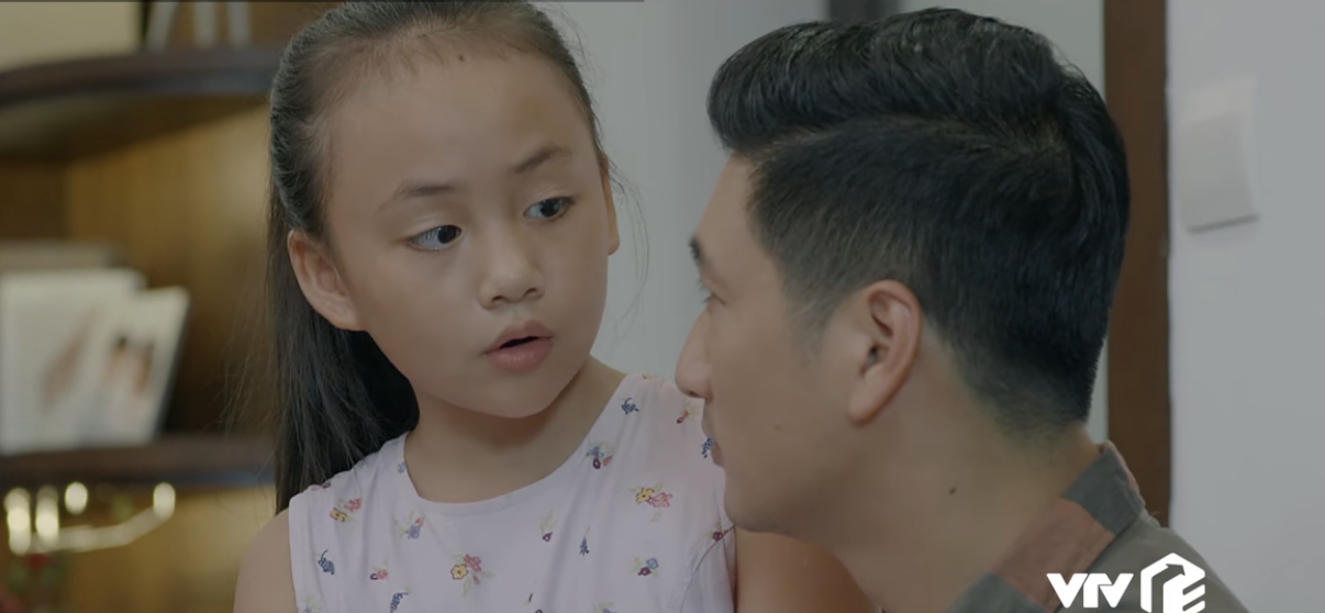 Hoa hồng trên ngực trái có biến: Fan hoang mang tột độ xem cảnh Thái tình tứ với vợ giữa đêm-5