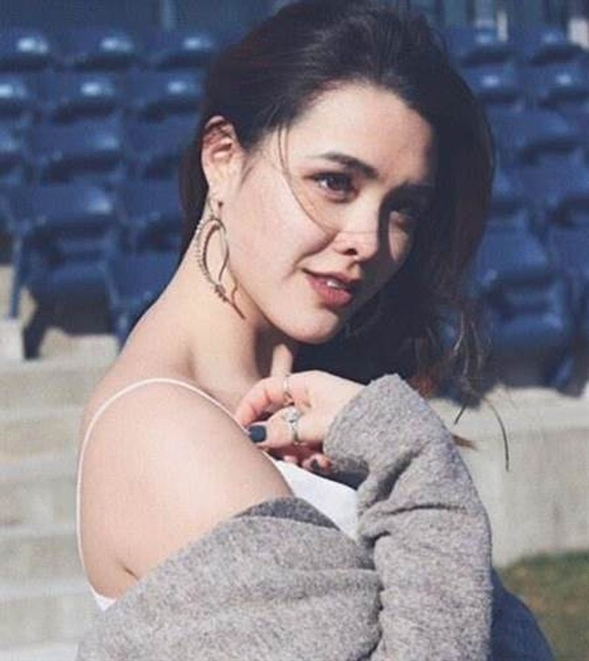 Nhan sắc 3 ái nữ sao phim Hong Kong đẹp nhất làng giải trí-9