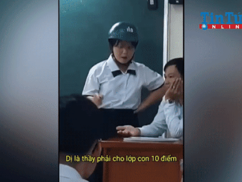 Nữ sinh Sài Gòn hát rap bài thơ Việt Bắc-1