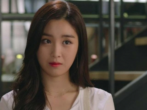 Lần đầu tiên đến công ty tôi đã bị ánh mắt chăm chú của sếp... và nhanh chóng được cất nhắc với lý do bất ngờ-1