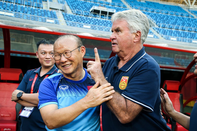 Hiddink rời U22 Trung Quốc sau trận thua U22 Việt Nam-1