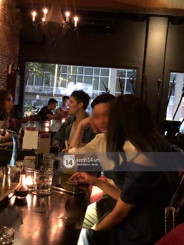 Primmy Trương bị bắt gặp hôn má người đàn ông lạ trong bar, có bạn trai mới sau 8 tháng chia tay Phan Thành?-2