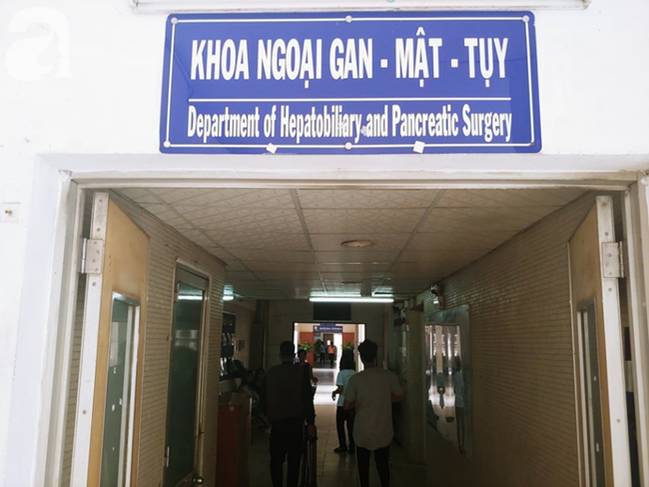 Mẹ ôm con út 6 tháng tuổi vào viện chăm con trai lớn bị tai nạn nguy kịch, bật khóc vì không còn tiền để cứu chữa-3