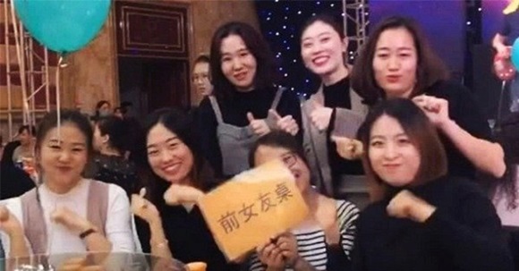 Chú rể dành hẳn 1 mâm cỗ cưới cho 7 cô người yêu cũ, dân mạng hiếu kỳ hỏi: Làm thế nào mà hay vậy?-1