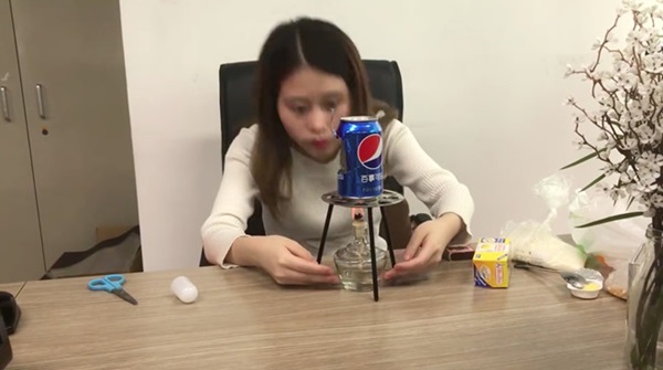 Bé gái tử vong vì bắt chước làm bỏng ngô, Thánh ăn công sở phải bồi thường-2