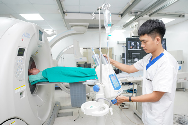 Chiếc máy ‘chụp một lần, chẩn đoán trăm loại bệnh’ ở Việt Nam-4