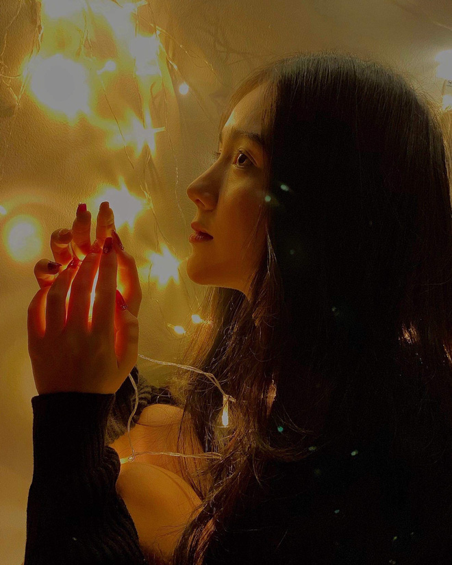 Chụp vội vài tấm lúc ra chơi, nữ sinh Học viện Hàng không gây xôn xao bởi vẻ ngoài cực kỳ trong trẻo, xem đến tấm ảnh học Quân sự càng xuất sắc hơn-15