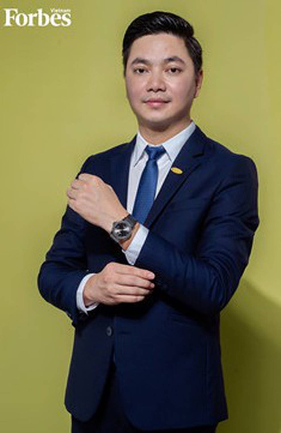 Profile khủng của chàng trai đi đu đưa cùng Primmy Trương: CEO được Forbes vinh danh, Instagram chỉ follow 1 người con gái-5