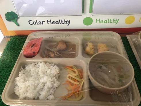 Những trường học có tiền ăn trăm nghìn hàng ngày-2