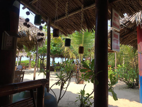 Đi đánh ghen cùng bạn thân nhưng khi thấy người đàn ông khỏa thân trong khách sạn, tôi lại bàng hoàng đến bủn rủn cả tay chân-3