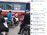 Clip: Đôi nam nữ đứng sát đường ray trên phố Phùng Hưng ngắm... tàu chạy khiến dân tình vừa hốt hoảng, vừa chán ngán-2