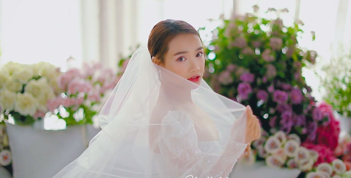 Kỉ niệm 1 năm ngày cưới, Nhã Phương tung loạt hình cực đẹp minh chứng gái một con trông mòn con mắt-4