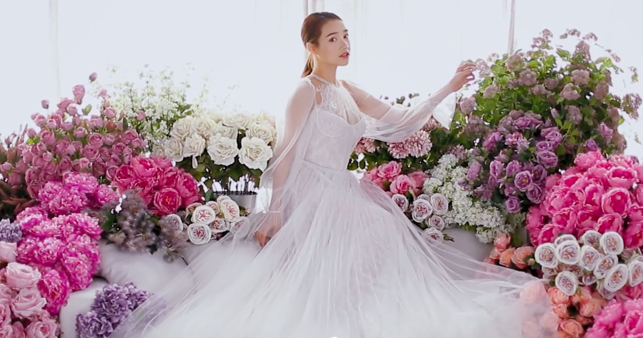 Kỉ niệm 1 năm ngày cưới, Nhã Phương tung loạt hình cực đẹp minh chứng gái một con trông mòn con mắt-5