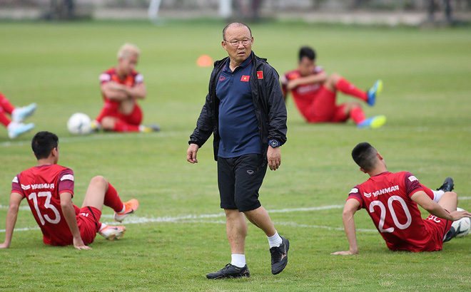 CHÍNH THỨC: HLV Park Hang-seo chốt danh sách 32 tuyển thủ ĐTVN, Văn Quyết vẫn vắng mặt-1