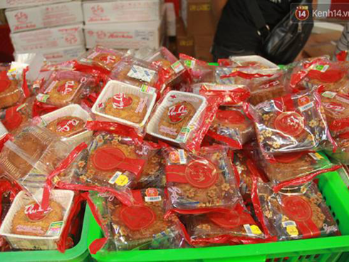 Chính hè nóng 40 độ, rao bán bánh trung thu ngắm trăng hóng gió-7