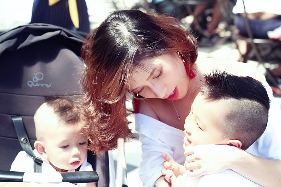 Hot mom Việt sống tại Úc chia sẻ quan điểm ngược: Không dạy con phải nhường nhịn!-1