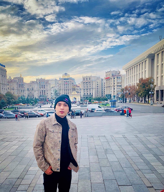 Hồ Quang Hiếu tuổi 33 – du lịch tới 160 quốc gia và ồn ào yêu Bảo Anh-9