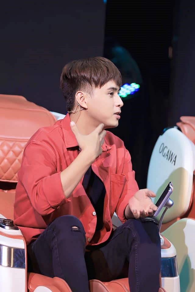 Hồ Quang Hiếu tuổi 33 – du lịch tới 160 quốc gia và ồn ào yêu Bảo Anh-5