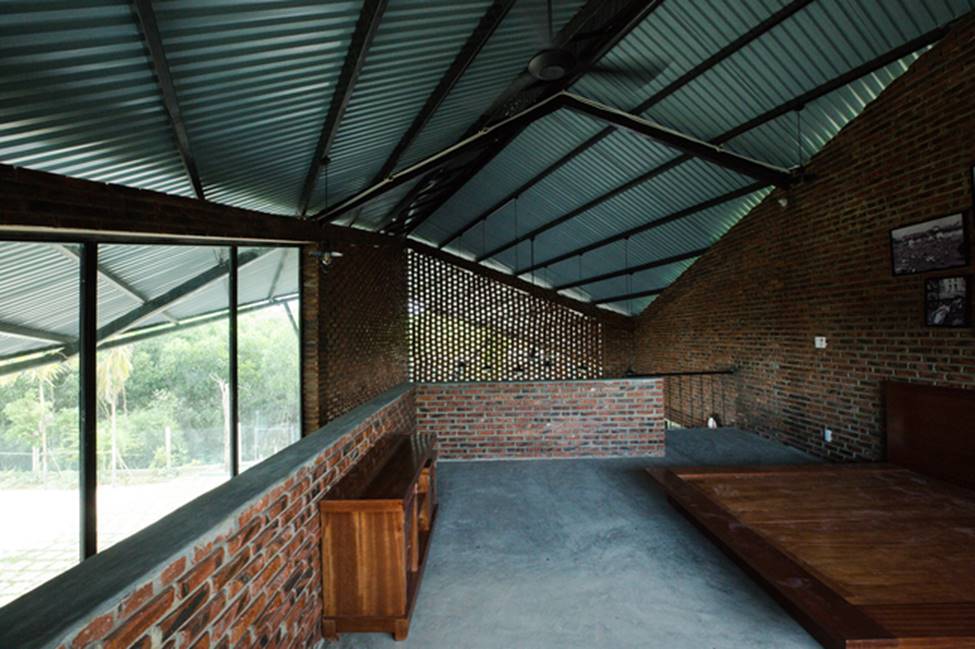 Con cái chung tay xây cho cha mẹ già ngôi nhà như chiếc diều quê nổi danh báo Mỹ-20