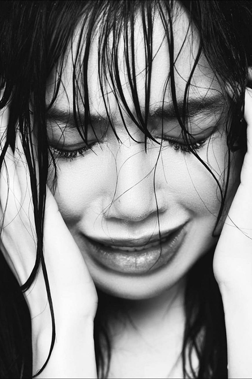 Chụp ảnh đủ biểu cảm hỉ nộ ái ố, Elly Trần vẫn đẹp từng centimet-10