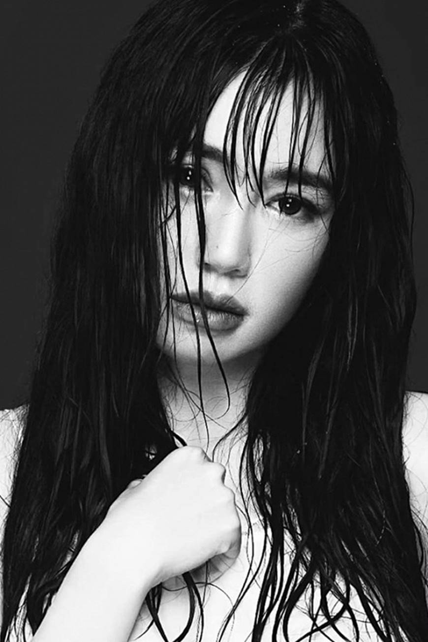 Chụp ảnh đủ biểu cảm hỉ nộ ái ố, Elly Trần vẫn đẹp từng centimet-12