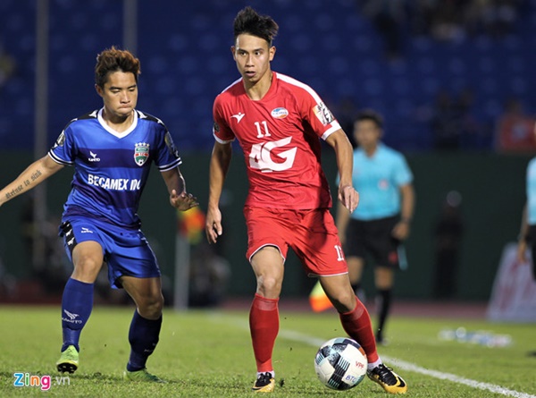 Tân binh bị đau mắt, ông Park triệu tập gấp một tiền đạo-1