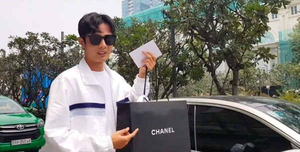 Vừa công khai yêu nhau, Huỳnh Phương mạnh tay chi hơn 100 triệu mua quà tặng Sĩ Thanh-2