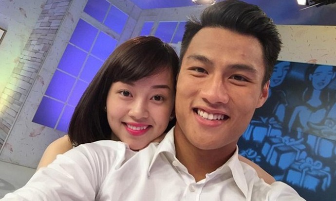 Hot mom Ly Kute: Từ cô gái ôm bụng bầu lên chùa tĩnh tâm vì bạn trai bỏ đến bà mẹ đơn thân chăm chỉ kiếm tiền, cho con học hẳn trường quốc tế-1