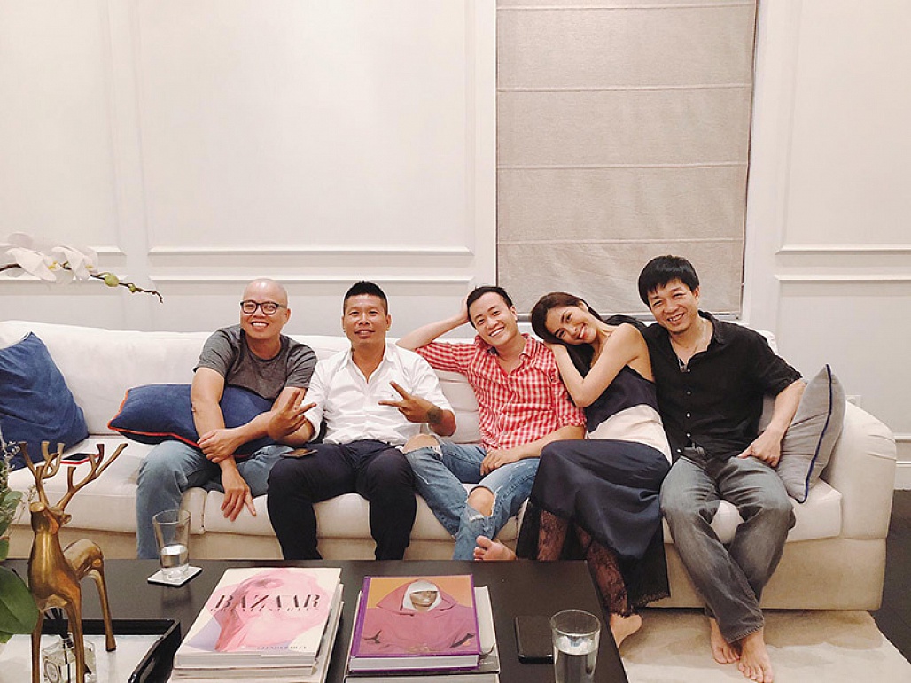 Sao ‘Bỗng dưng muốn khóc’ người viên mãn bên đại gia, người lẻ bóng-4