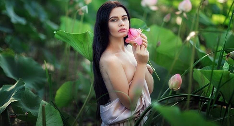 Các cô gái Tây mặc yếm gợi cảm tinh tế mê lòng người-15