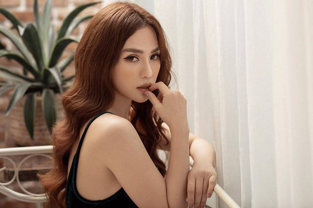 5 màn dao kéo gây sốc nhất lịch sử Vbiz: Người U40 thay đổi đến khó nhận ra, kẻ tự phá danh hiệu mỹ nhân!-30