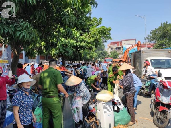 Hà Nội: Cháy chợ Tó ở Đông Anh, hàng trăm tiểu thương hoảng loạn sơ tán của cải-8
