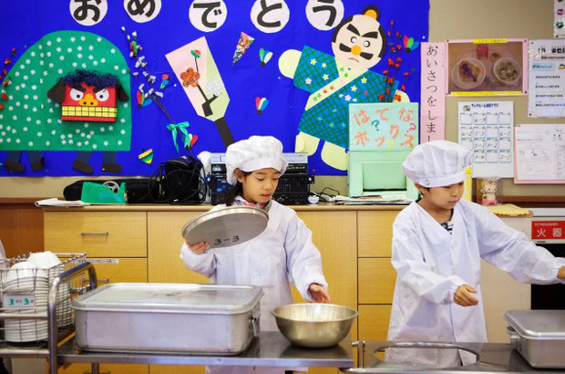 Tận mắt chứng kiến bữa trưa của học sinh Nhật Bản, càng thêm ngưỡng mộ đất nước này đối với thế hệ tương lai-3