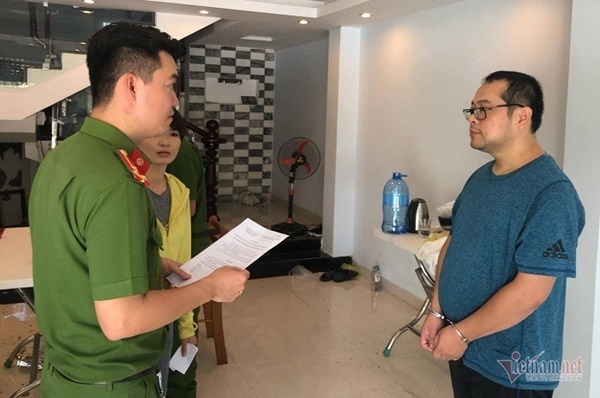 Khởi tố 5 người Trung Quốc thuê bé gái đóng phim sex ở Đà Nẵng-2