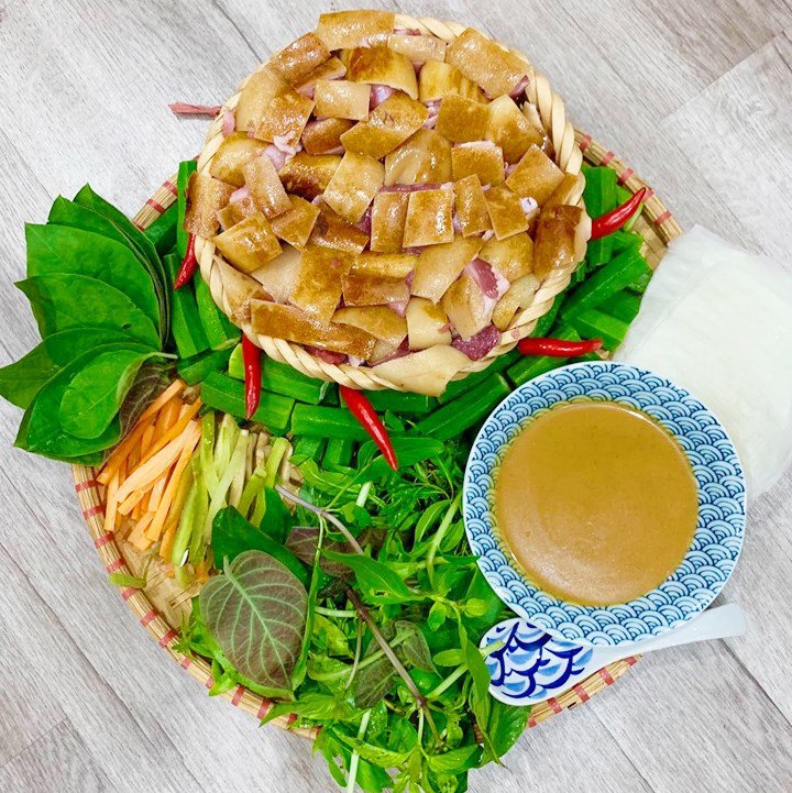 Từ nấu ăn chồng không thèm liếc vì chê dở, 8X thành đầu bếp gia đình, mở được cả quán-3