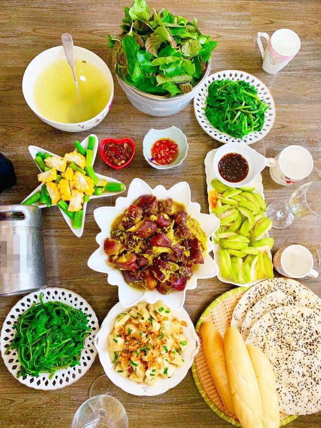 Từ nấu ăn chồng không thèm liếc vì chê dở, 8X thành đầu bếp gia đình, mở được cả quán-10