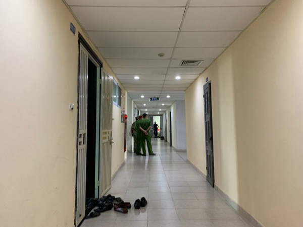 Hà Nội: Rời khỏi nhà khi bị chồng đánh, hôm sau trở về vợ phát hiện chồng đã tử vong trong tư thế treo cổ-1